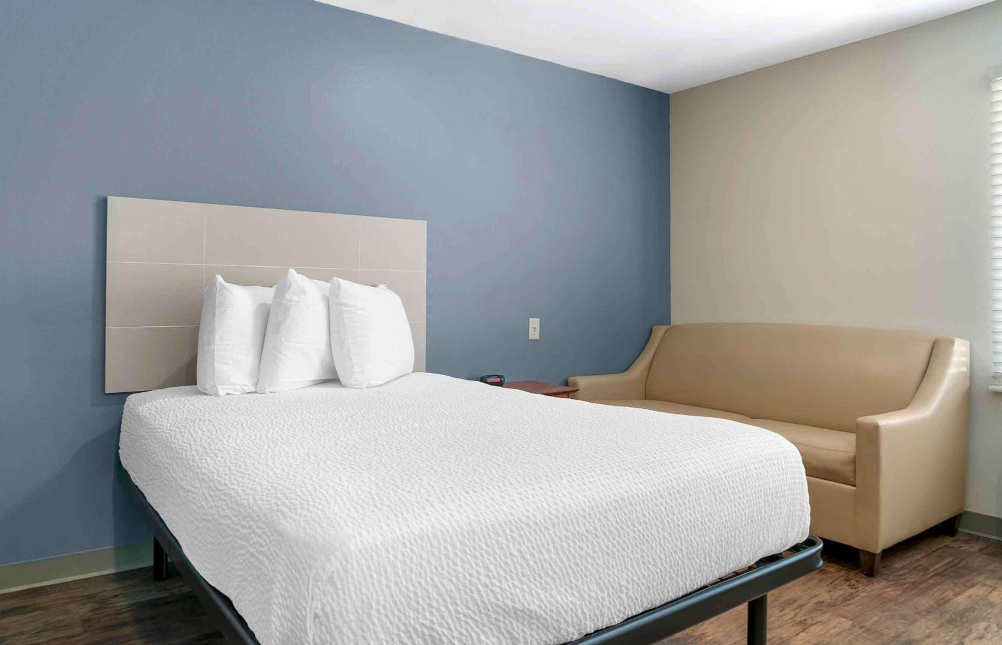 Extended Stay America Select Suites - Kalamazoo - West Exterior photo