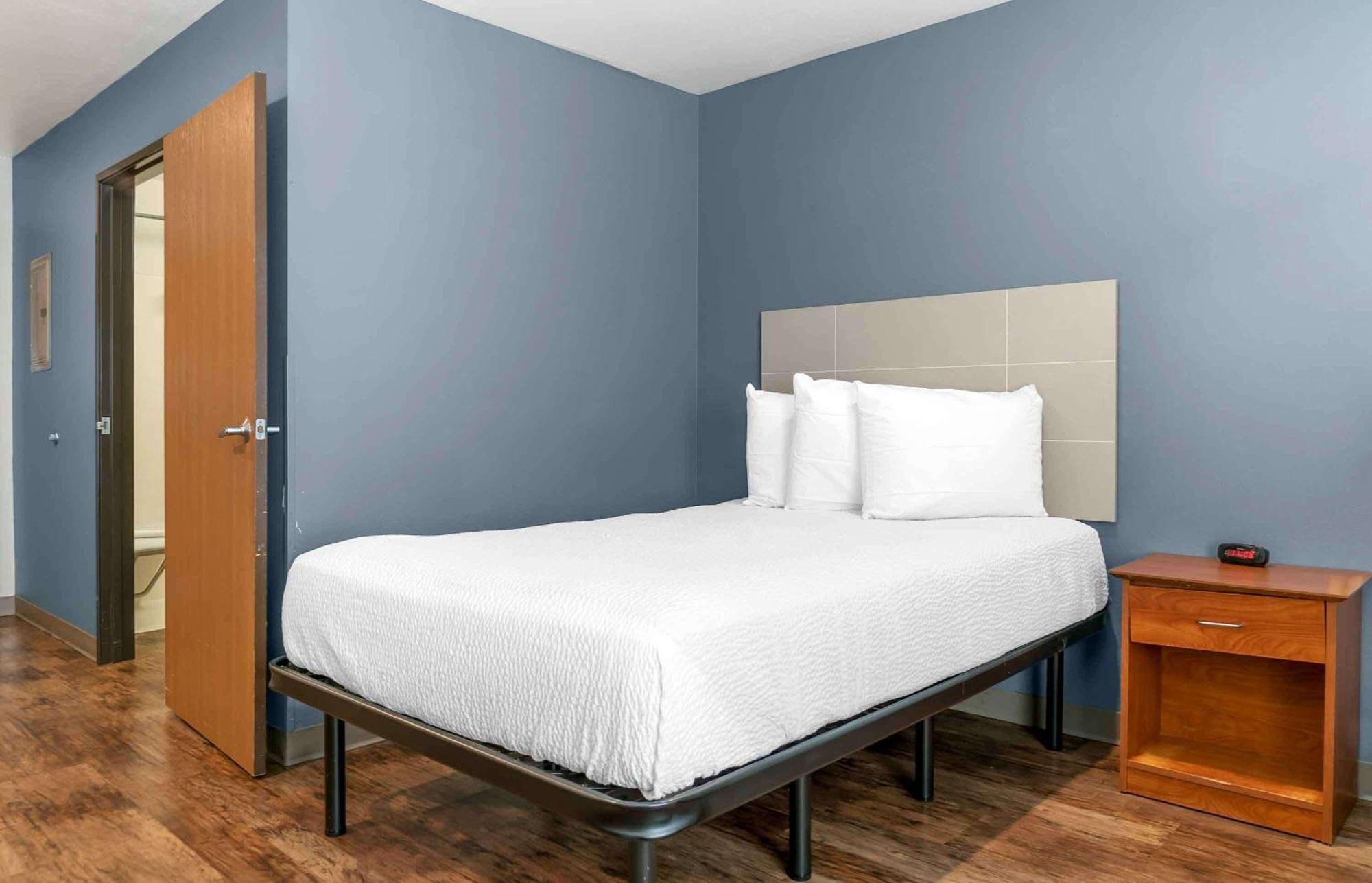 Extended Stay America Select Suites - Kalamazoo - West Exterior photo